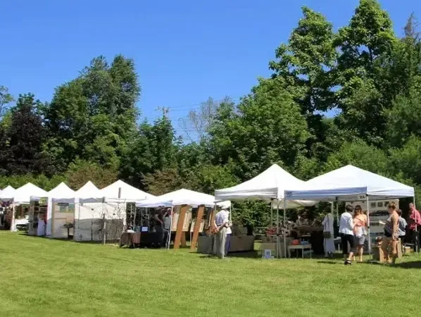 Usus spectaculi tentoria